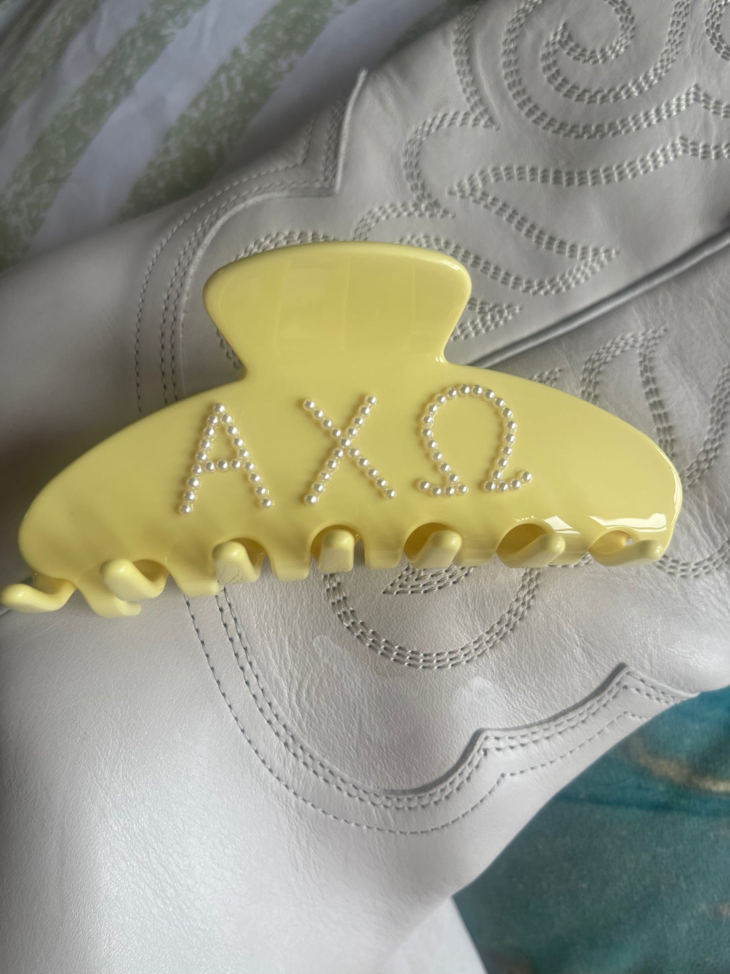 Yellow Joy Clip